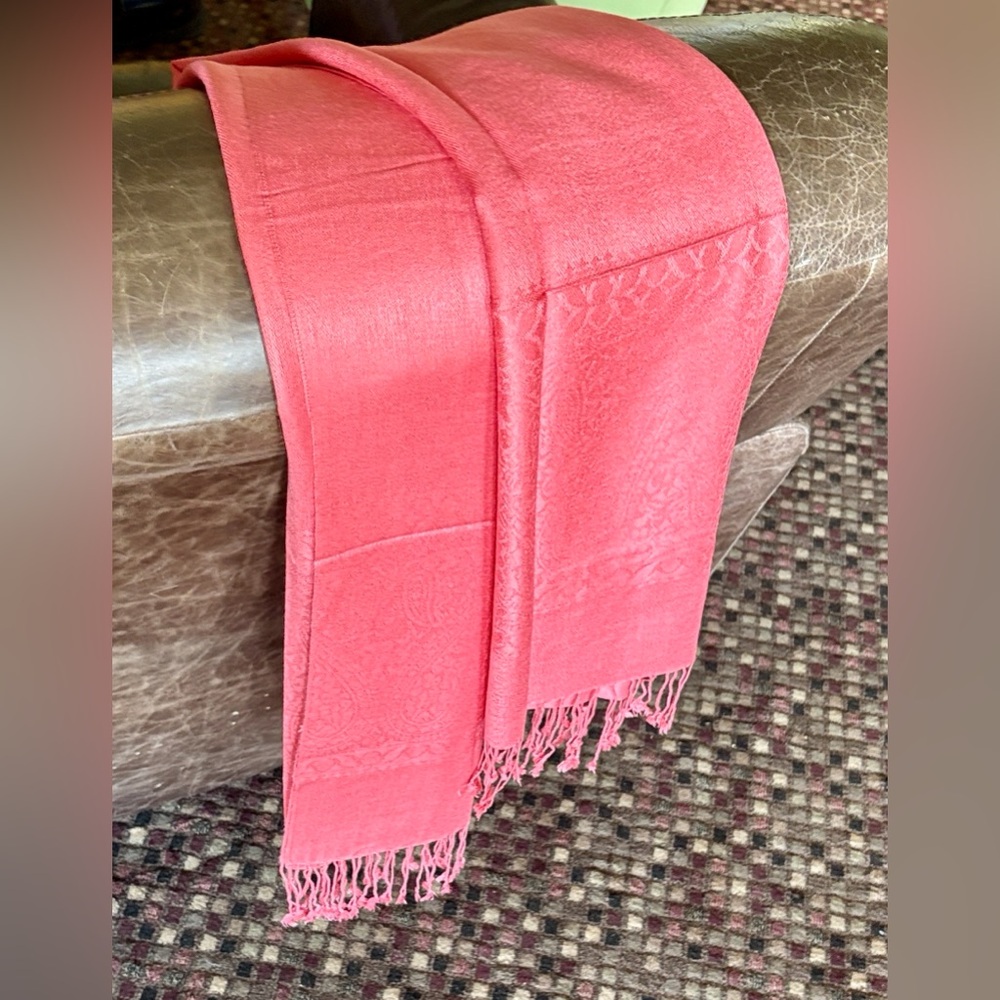 NEW — Pashmina Silk Scarf - Pink - Picture 3 of 4